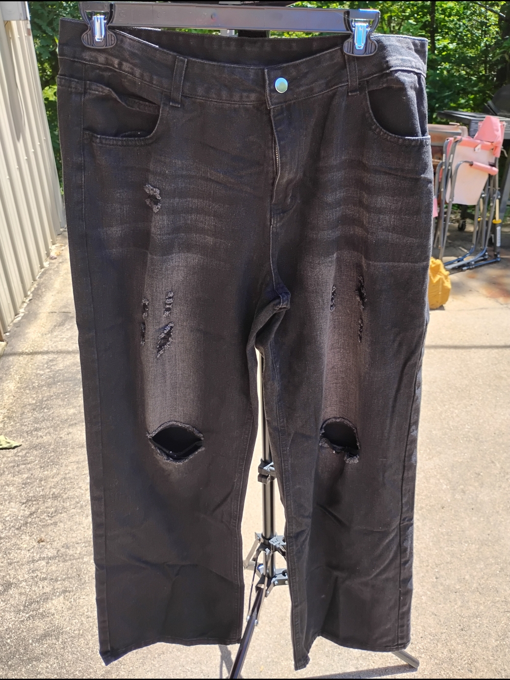 High-Rise Black Distressed Wide-Leg Jeans for Women